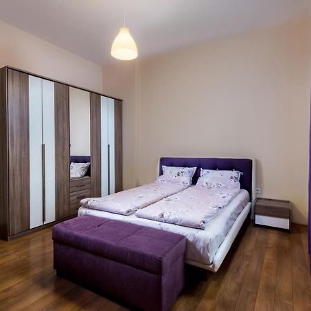 Family Apartment - Comfort In The Center Burgas Exterior foto