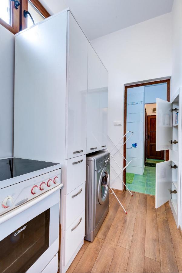 Family Apartment - Comfort In The Center Burgas Exterior foto