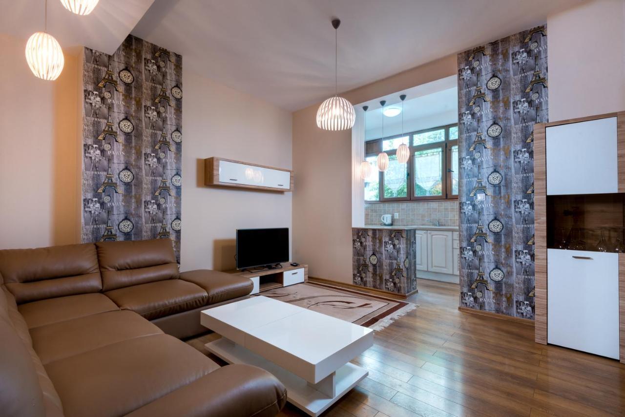 Family Apartment - Comfort In The Center Burgas Exterior foto